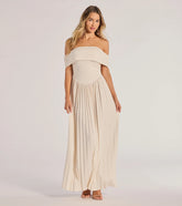 Compelling Romantic Off-The-Shoulder Pleated Maxi Dress