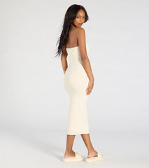 Simply Chic Strapless Ribbed Knit Midi Dress