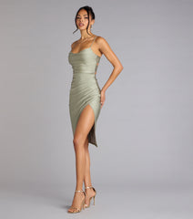 Chic Hourglass Lace-Up Midi Dress