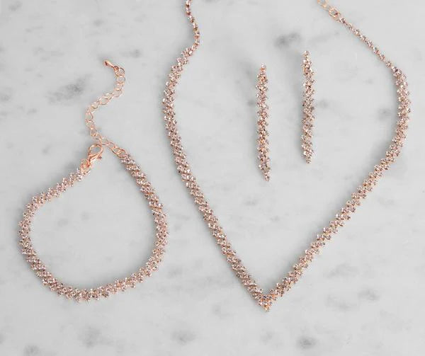 All In The Shine Necklace Set