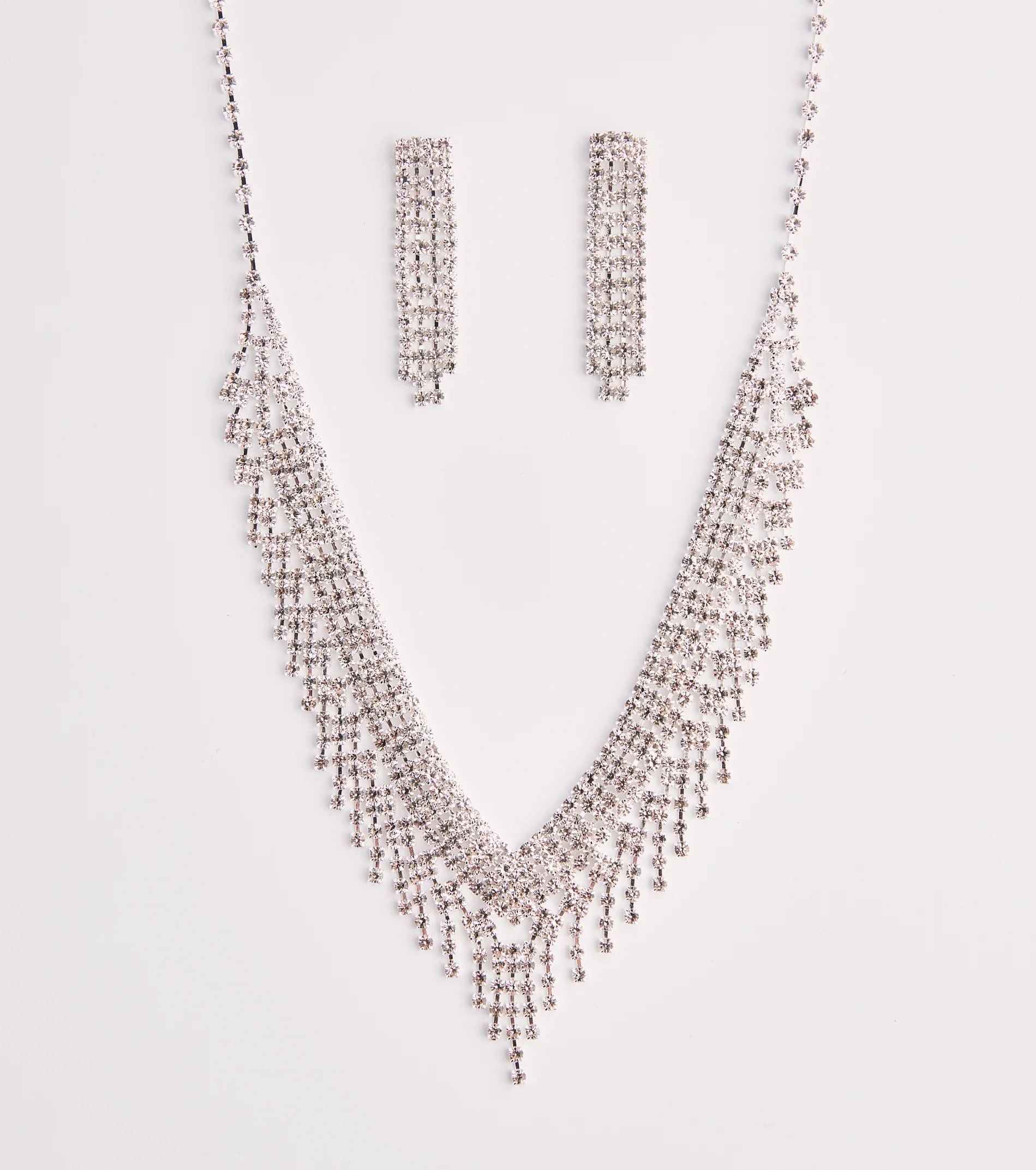 Luxe Beauty Necklace And Earrings Set