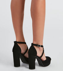 It-Girl Moment Platform Pumps