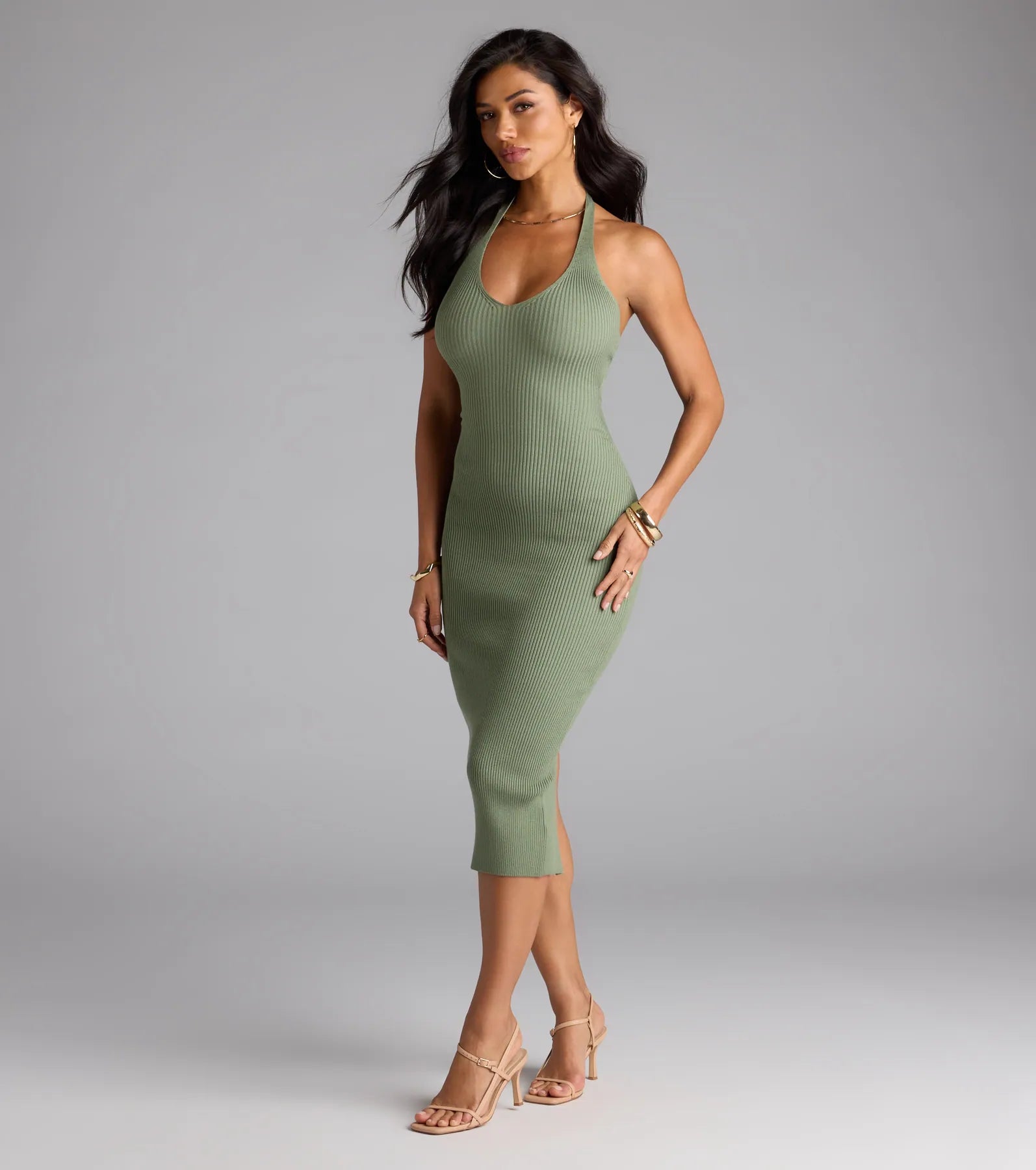 Curve Avenue Halter V-Neck Bodycon Midi Dress