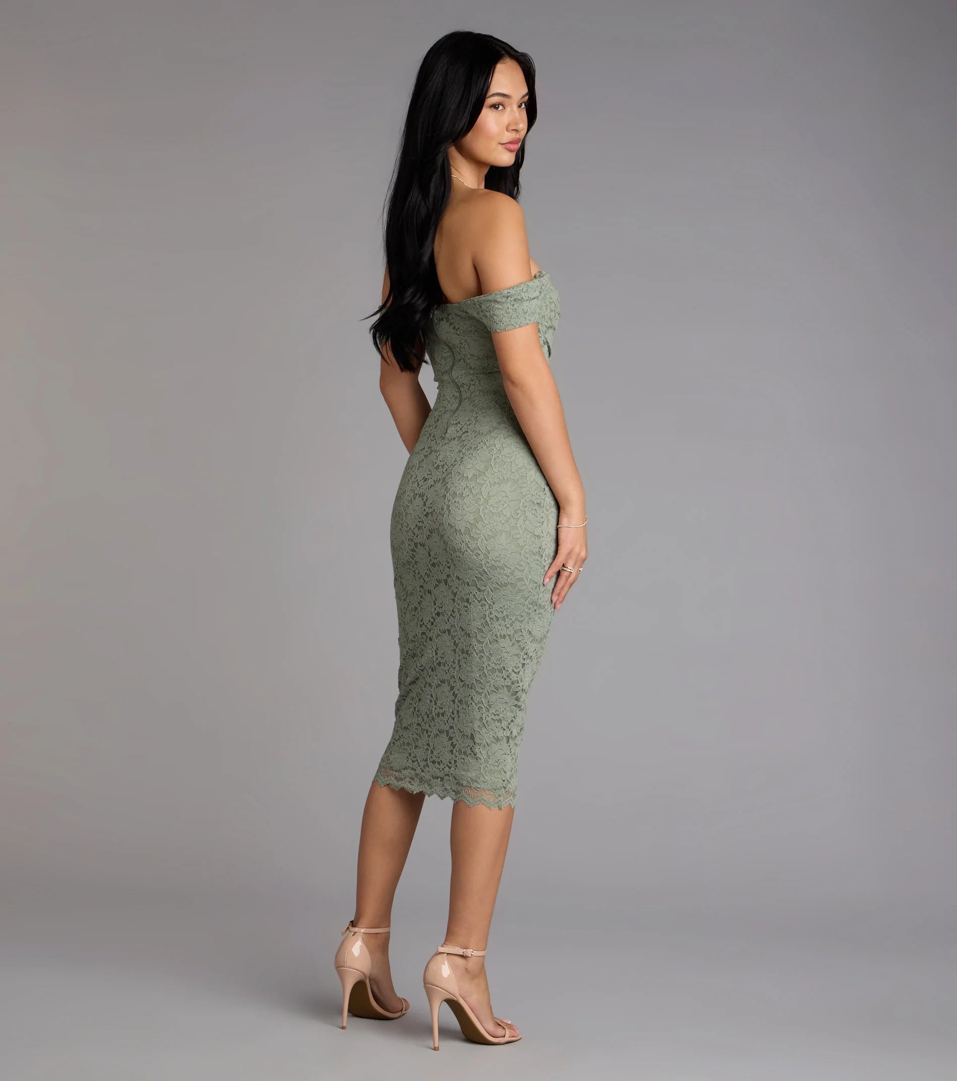 Lavish And Lovely Bodycon Lace Midi Dress