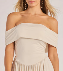 Compelling Romantic Off-The-Shoulder Pleated Maxi Dress