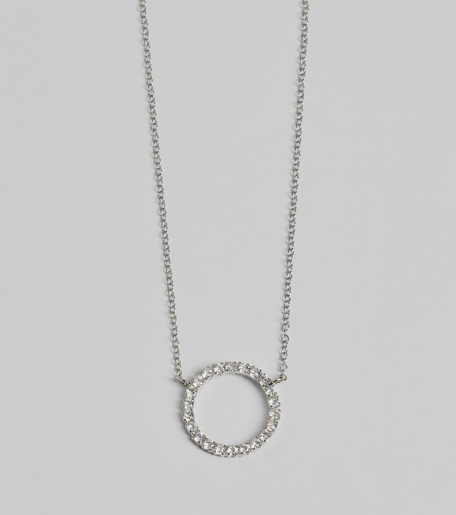 Pretty Shine Cubic Zirconia Circle Pendant Necklace