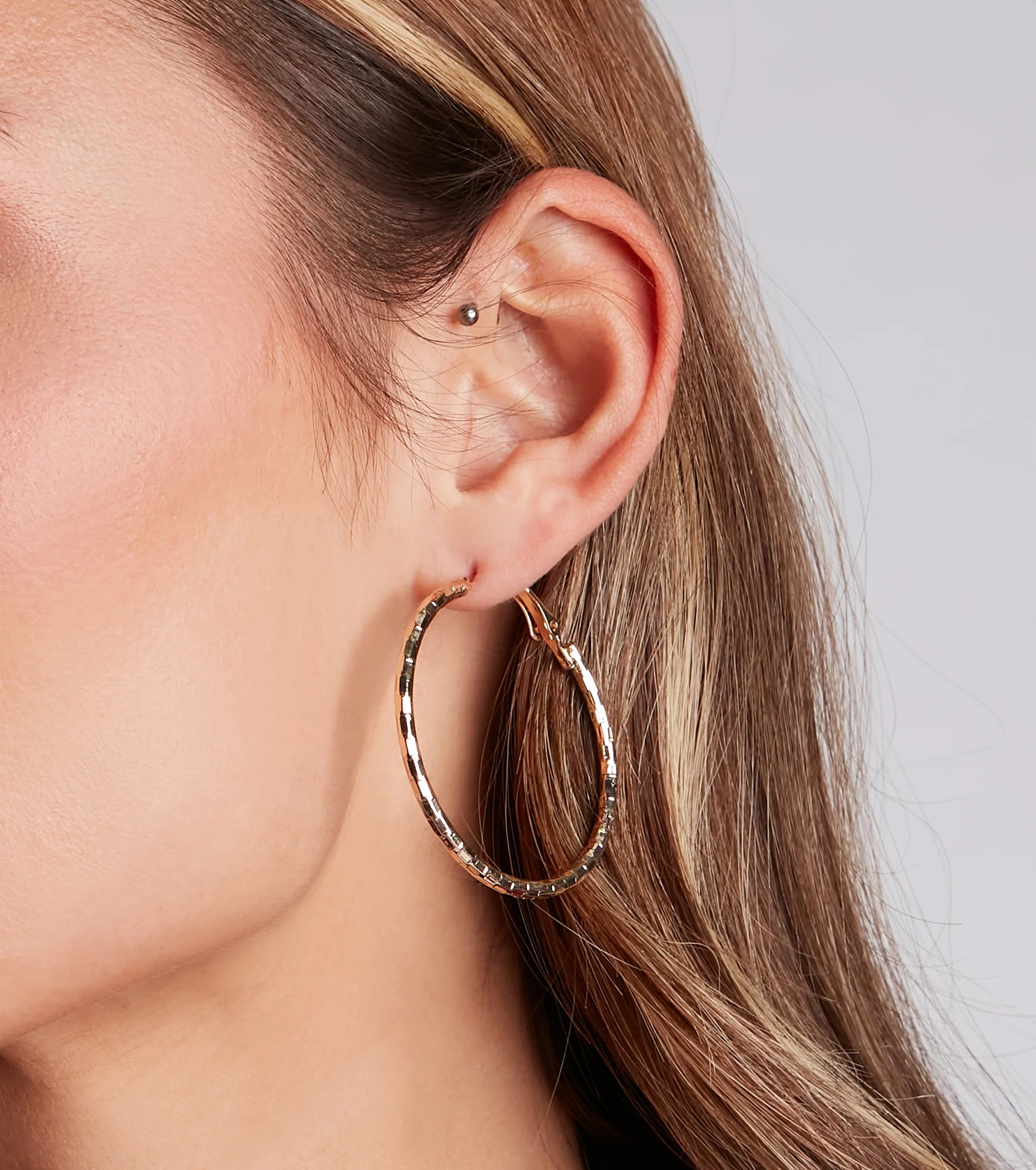 Dazed And Chic Hoop Earrings Set