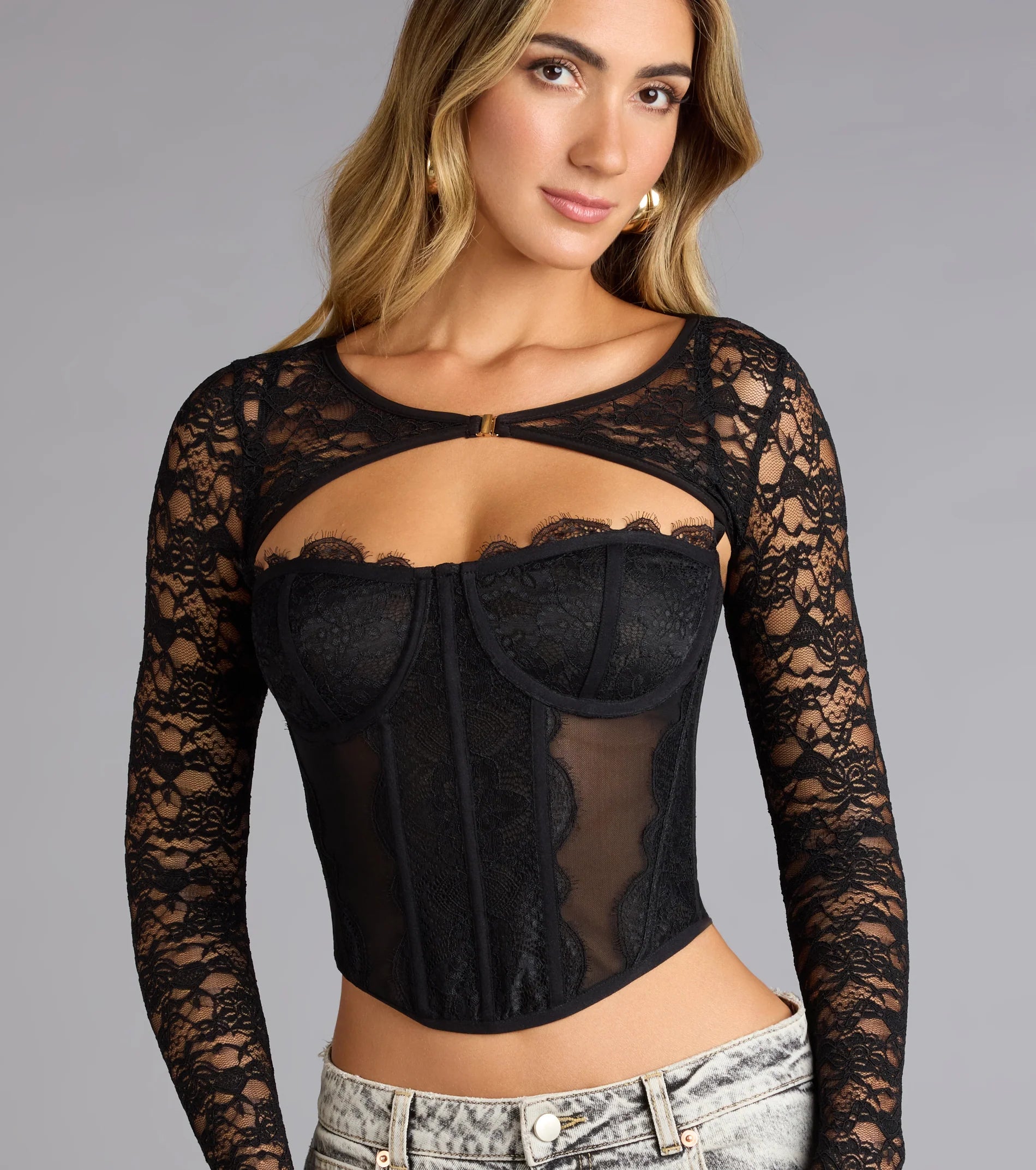 Delicate Edge Lace Bolero