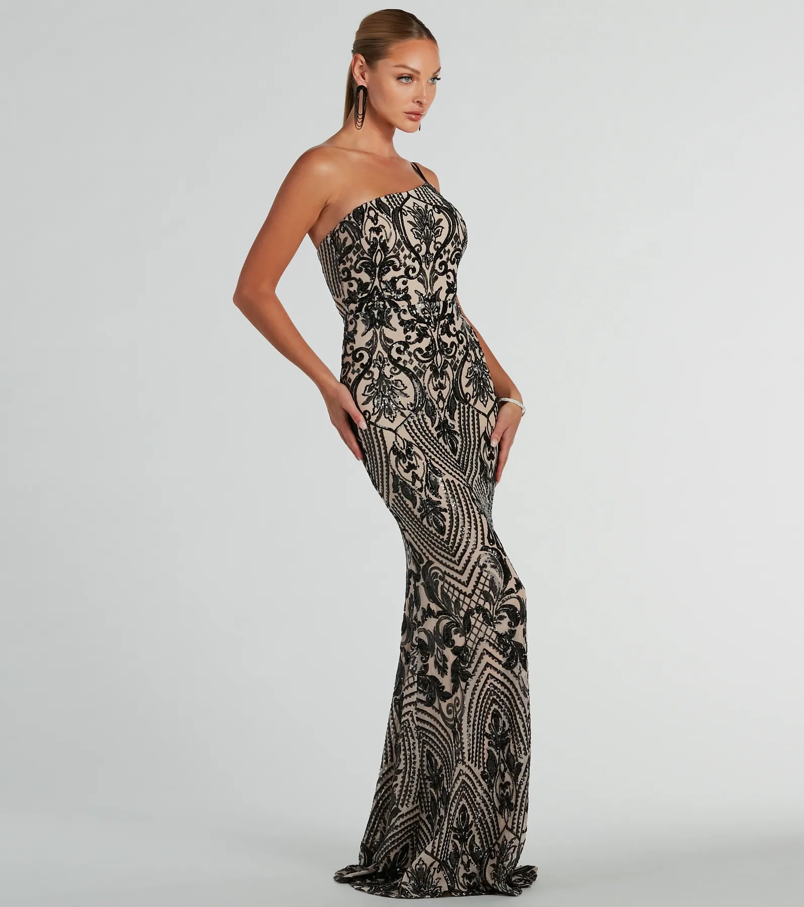 Sarah One-Shoulder Mermaid Sequin Formal Dress
